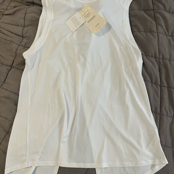 Fabletics Open Back Tank Top - Picture 5 of 6